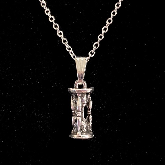 Hourglass Necklace Time In A Bottle - Picture 2 of 8